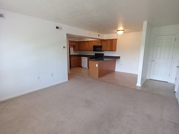 5th image of 1700-1790 Liberty Ln #49