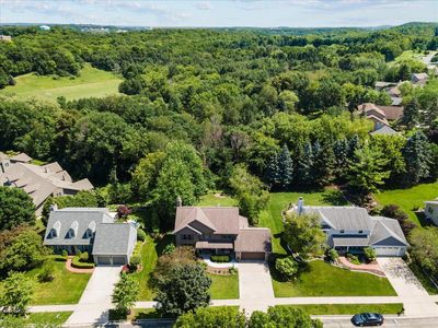 317 Deer Ridge DRIVE, West Bend, WI, 53095