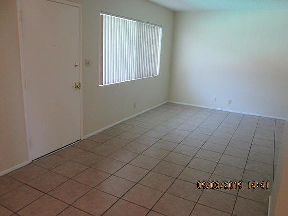 4th image of 1026 W Granada Ct APT 4
