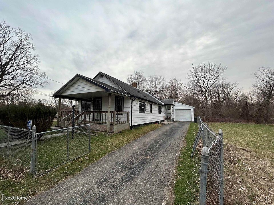 1st image of 2306 Blades Ave