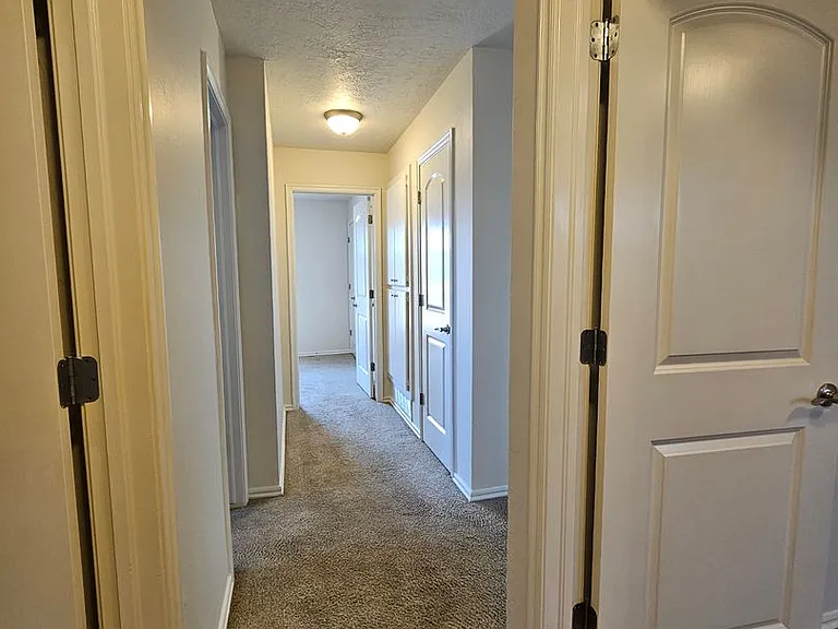 1345 Columbia Cir — Photo 9