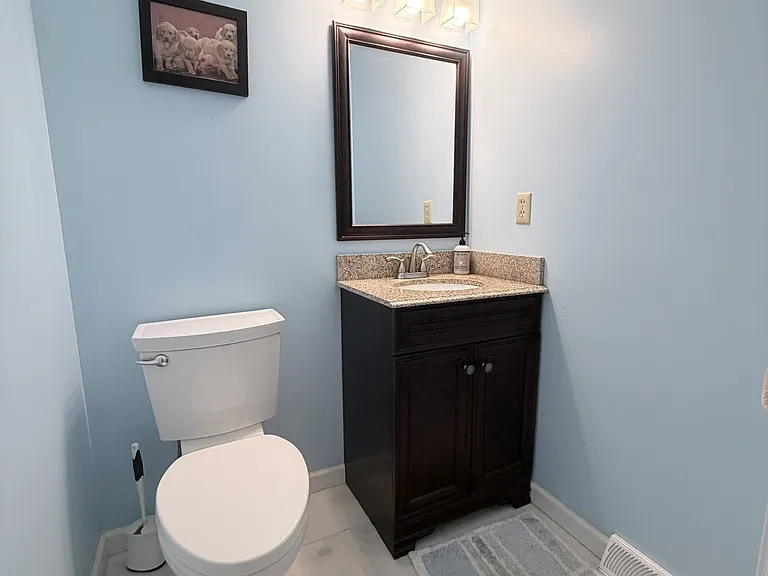 131 Bellwood Cir #131 — Photo 8
