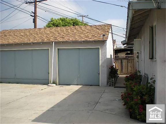 2nd image of 10939 Cassina Ave