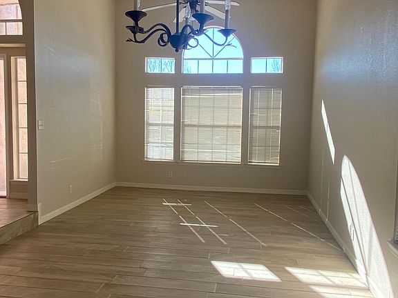 4th image of 12385 Paseo Alegre Dr