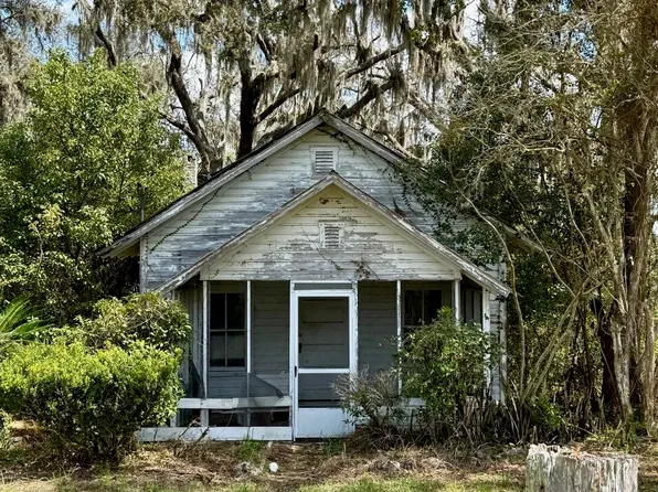 10010 Fort King Rd, Dade City, FL 33525