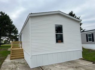 7400 N Monmouth Rd #26, Decatur, IN 46733