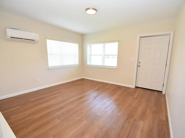701 S Highland Park Ave #1 — Photo 4