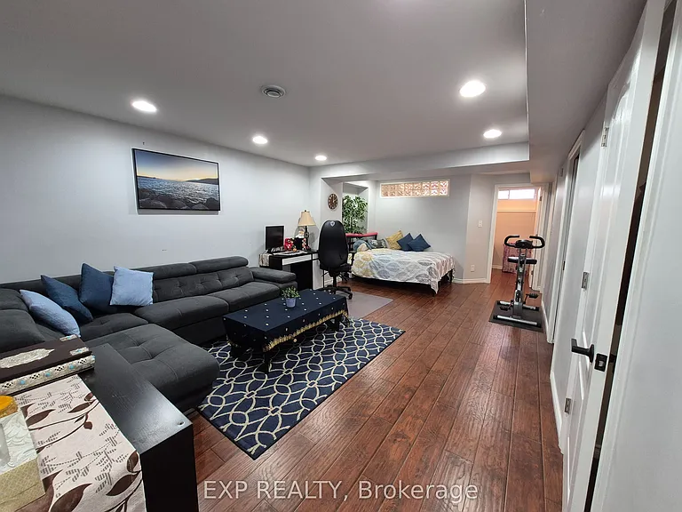 192 Windhurst Dr — Photo 4