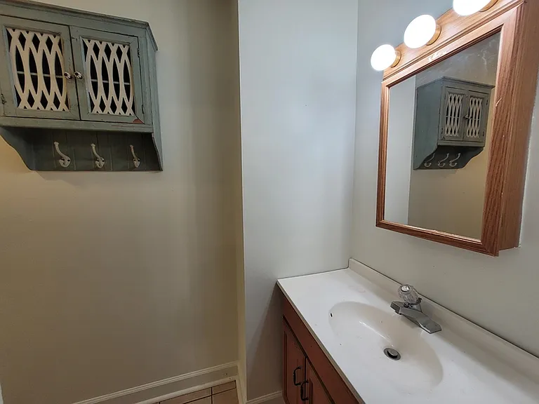 153 Brockway Ave — Photo 9