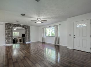 6676 Woodlawn Rd, Macclenny, FL 32063