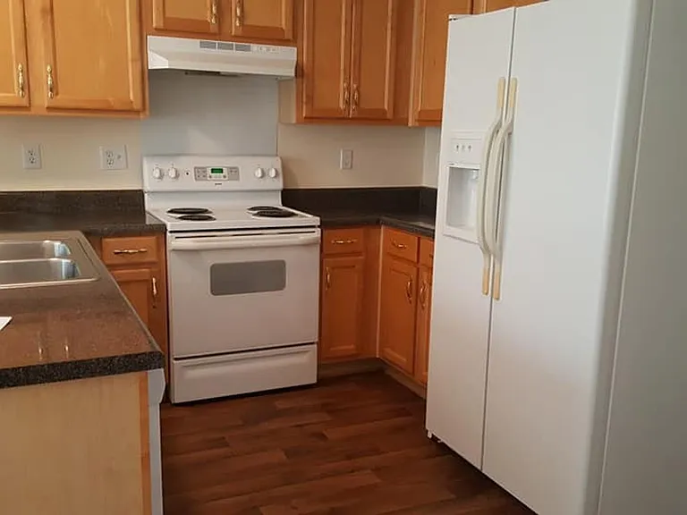 502 Meadow Ln — Photo 28