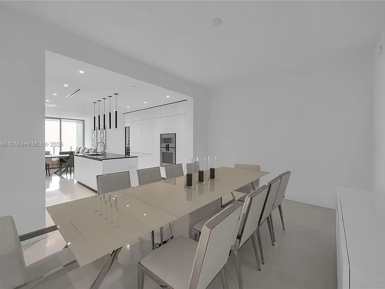 300 Biscayne Boulevard Way #2804 — Photo 11