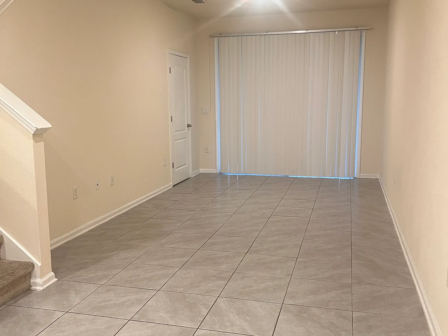 2 bed, 2.5 bath, 1110 sqft, $1,650 — Photo 4