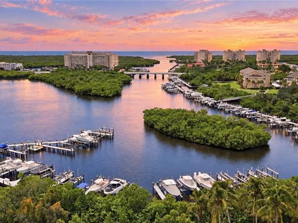 430 Cove Tower DR #501, NAPLES, FL 34110