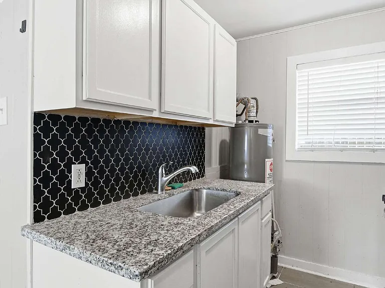 5010 Ennis St #3 — Photo 4