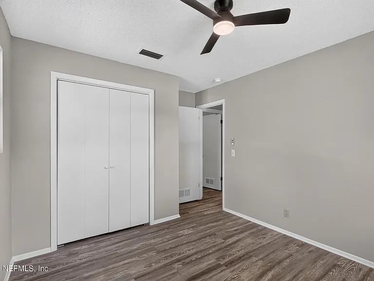 417 S Pine Ave — Photo 37