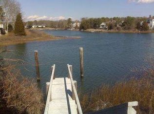 52 Spoondrift Way, Mashpee, MA 02649