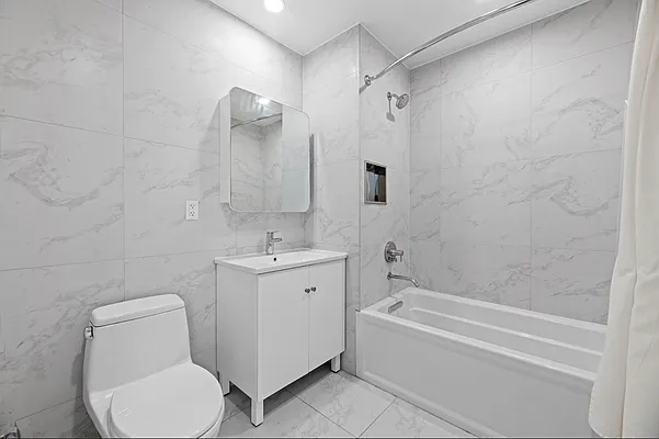 Rented by REAL New York | media 55