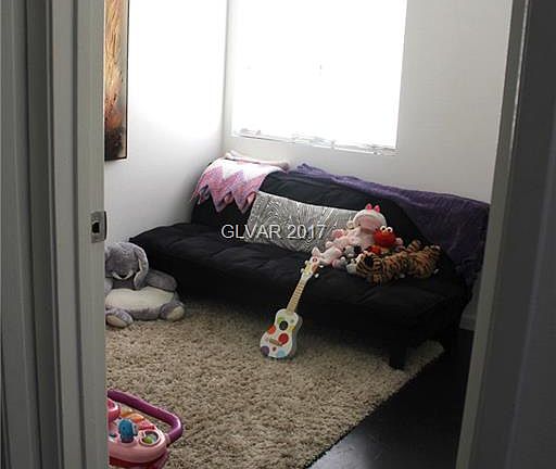 5th image of 4022 Great Plains Way