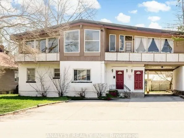 37 Donald St, Barrie, ON L4N 1E4