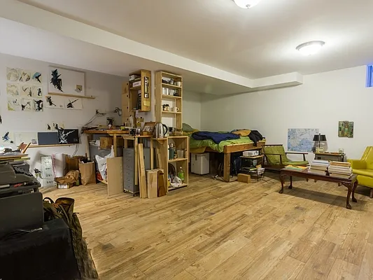 Rented by MNS | media 38