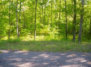 193 Highland Rd, Roaring Brook, PA 18444