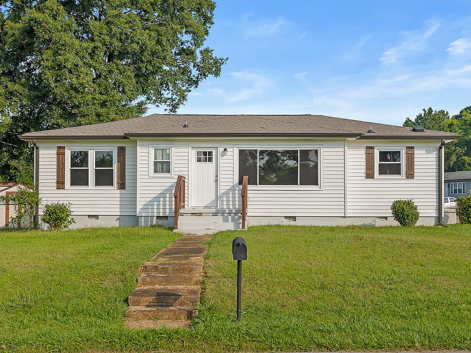 1st image of 4625 Woodmore View Cir