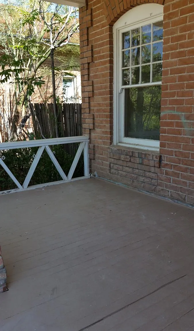 2 bed, 912 sqft, $1,595 — Photo 2