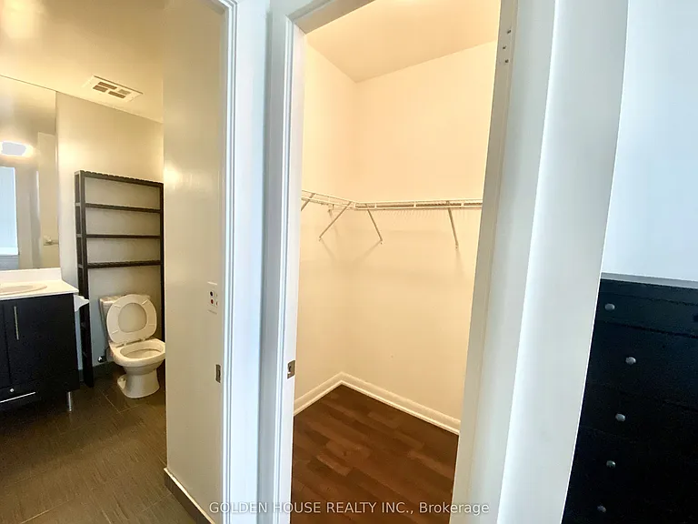 17 Anndale Dr #Penthouse 102 — Photo 16