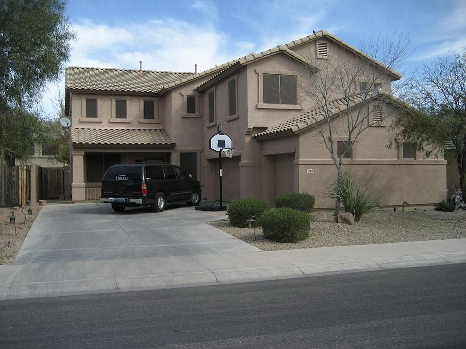 1st image of 364 E Clairidge Dr