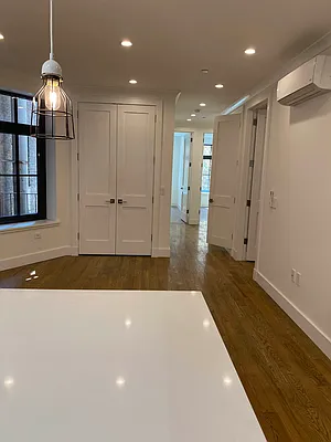 Rented by RV Realty | media 8