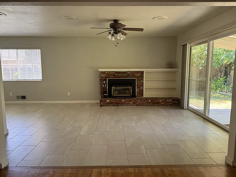 357 Birchwood Ct — Photo 22
