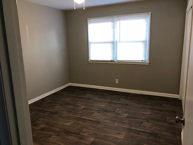 1207 Kefauver St — Photo 9