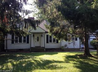 1022 Dock Rd, Madison, OH 44057