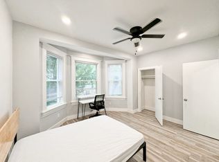 5845 Phillips Ave #F1, Pittsburgh, PA