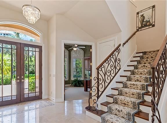 5th image of 332 Carlton Pl #22