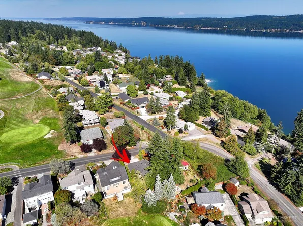 4960 Harbor Hills Drive, Freeland, WA 98249