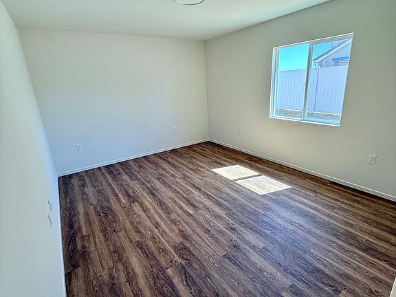5th image of 11705 Sebastian Rd