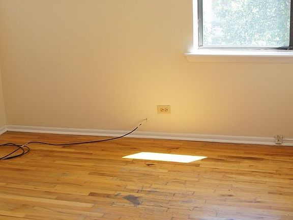 4th image of 2319 N Kedzie Blvd APT 1R