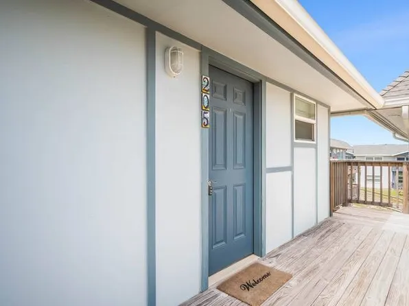 1319 S 11th St Unit 205, Port Aransas, TX 78373