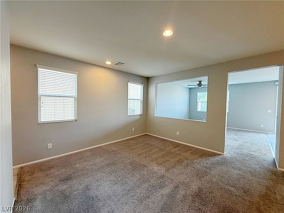 3rd image of 9386 Barcolobo Ave