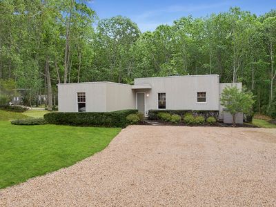 75 Lincoln Ave, Southampton, NY, 11968