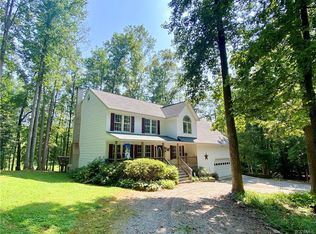 4462 Windsor Lake Dr, Louisa, VA 23093