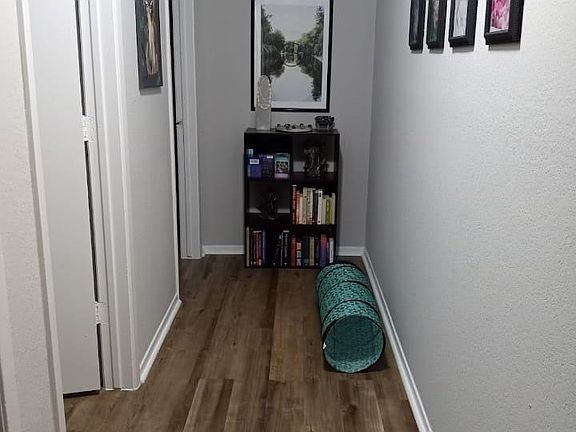 5th image of 613 N Cherry St APT B