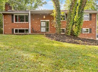 5086 Mayfair Rd, North Canton, OH 44720