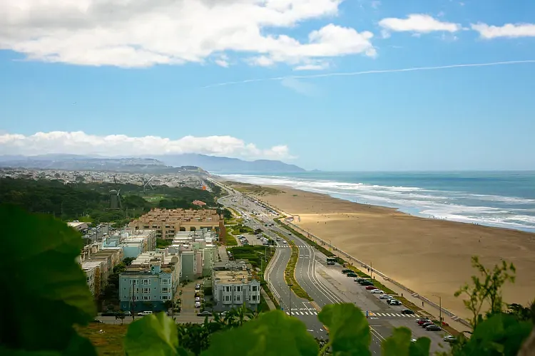 1 bed, 1000 sqft, $5,000 — Photo 1