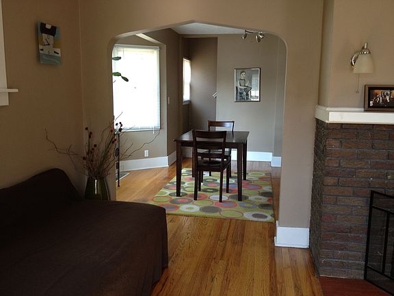 living room to dining room