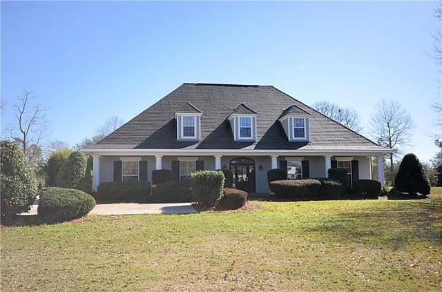 1st image of 909 Great Southern Dr