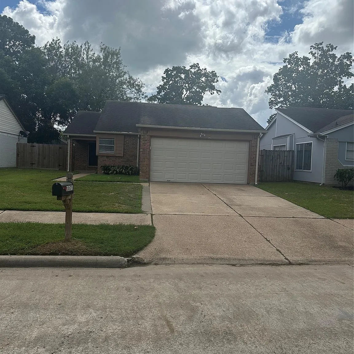 3 bed, 2.0 bath, 1264 sqft, $1,790 — Photo 2