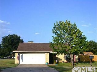 6917 Misty Meadow Dr S, Fort Worth, TX 76133